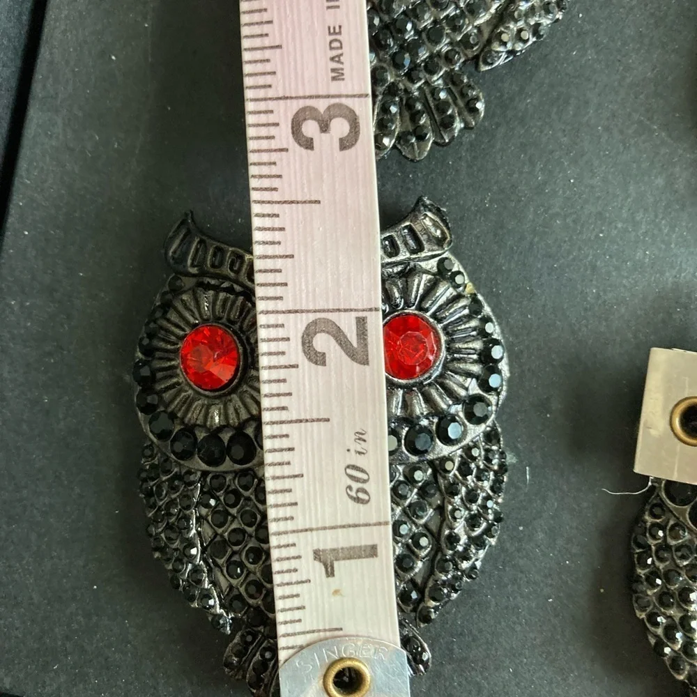 Tahari Napkin Rings Owl black with red stone eyes new